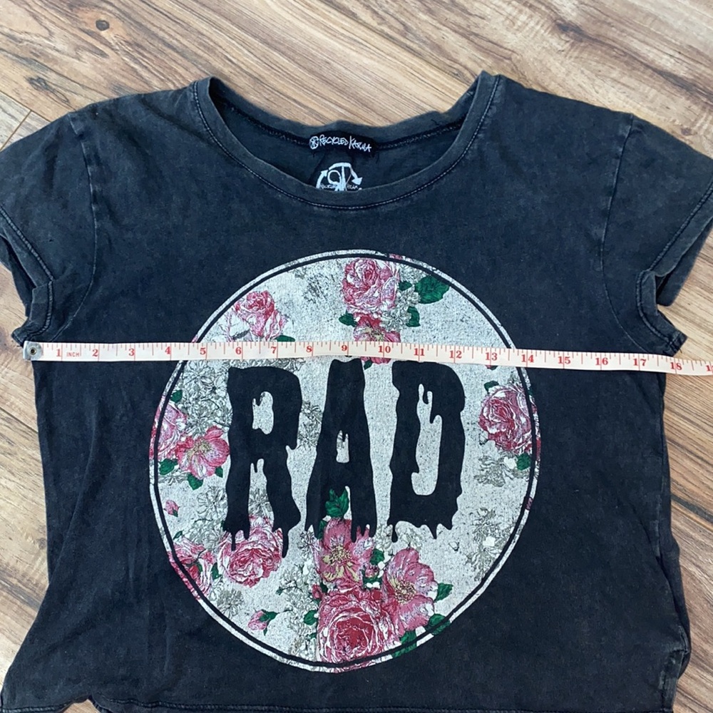 RAD tee - Picture 2 of 9
